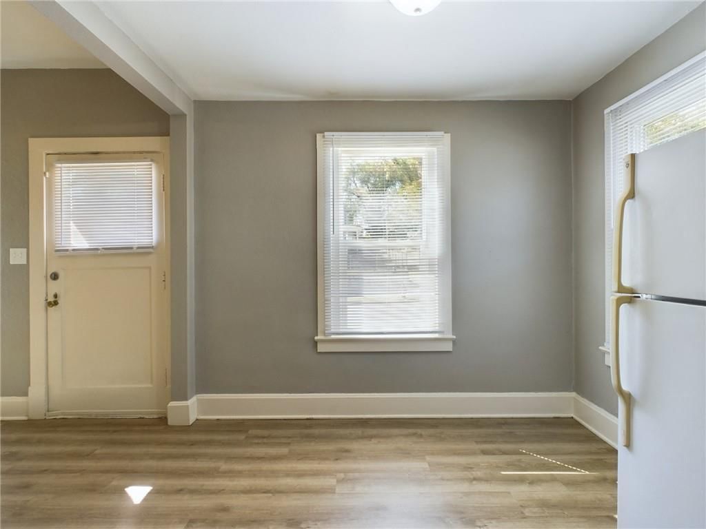 301 Lawndale Avenue — photo 18