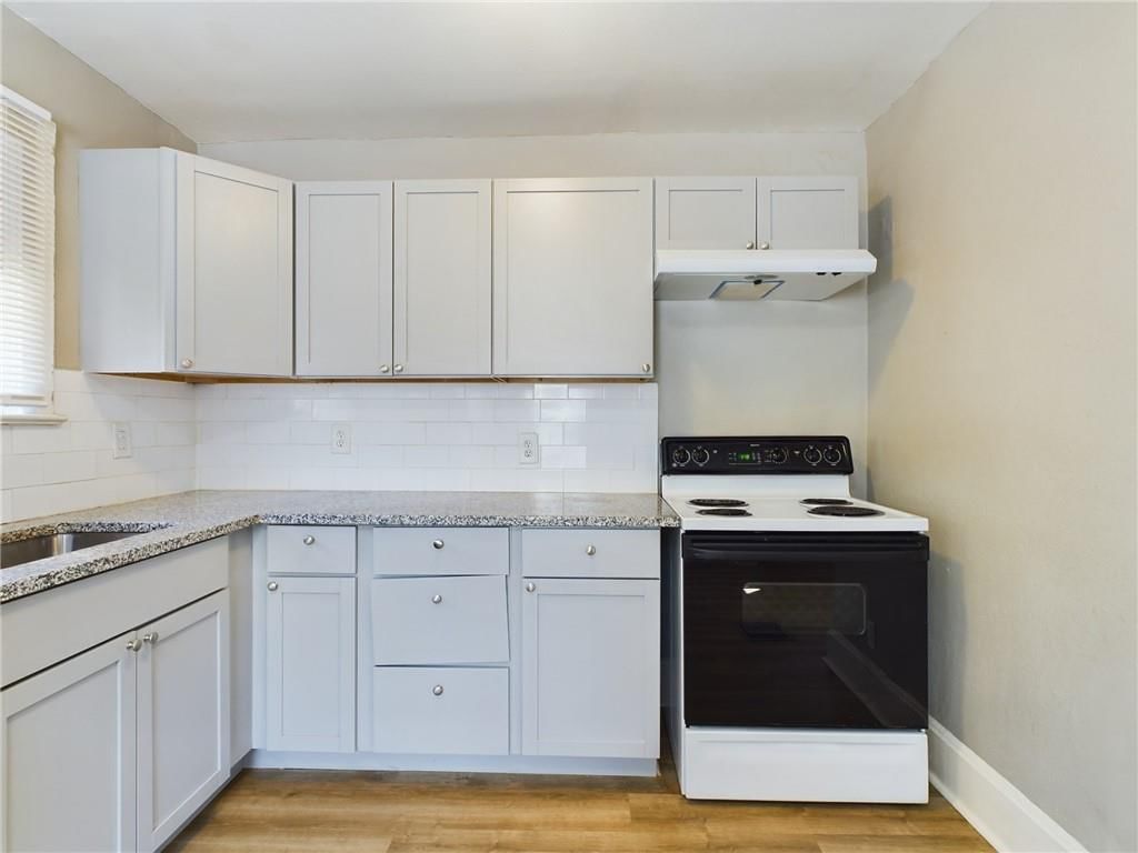 301 Lawndale Avenue — photo 21