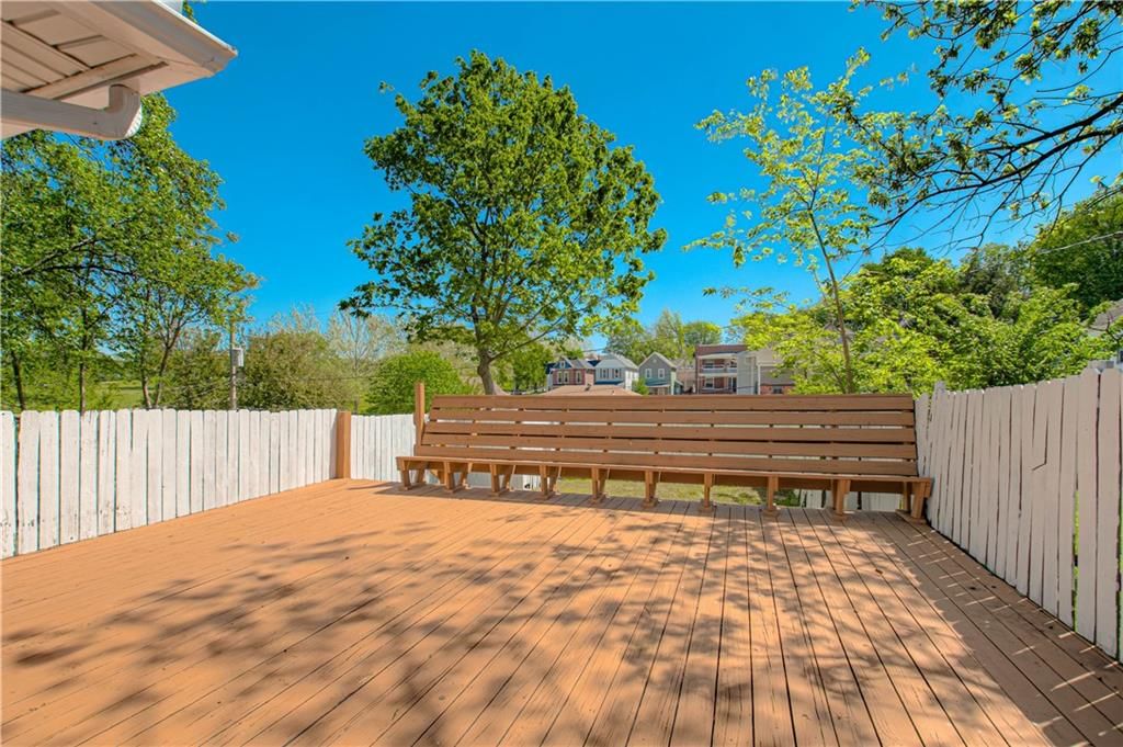 115 Brooklyn Avenue — photo 22