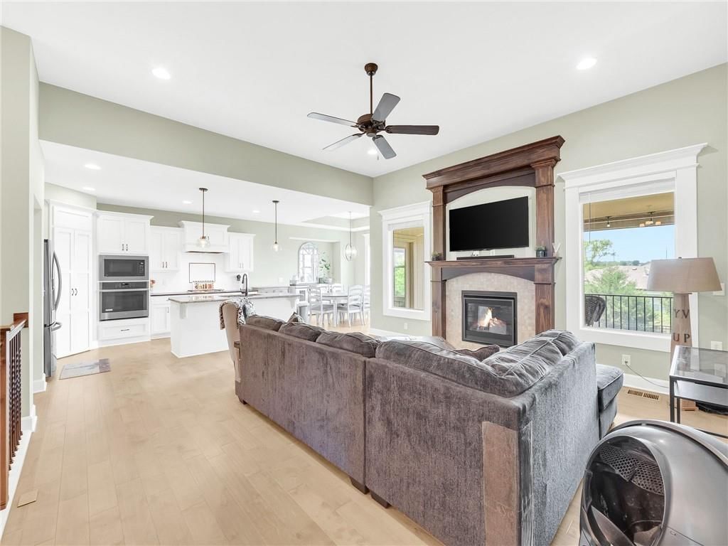 4916 Tallgrass Street — photo 4