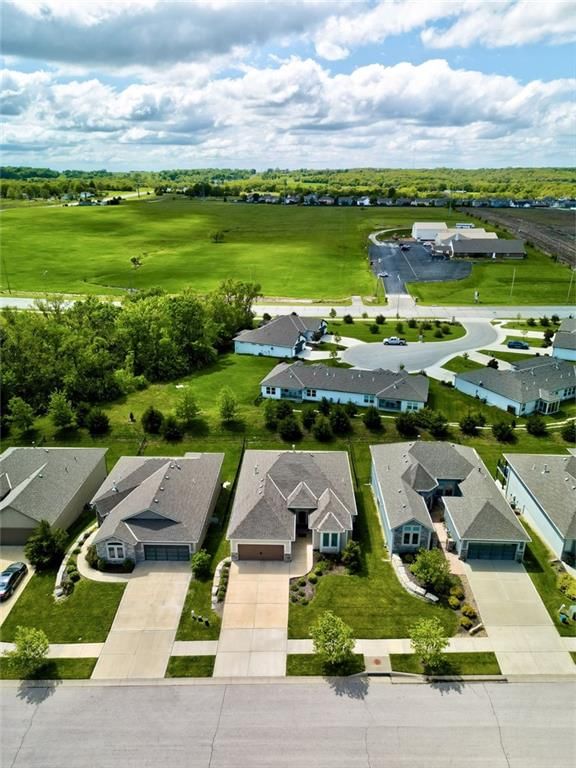 4916 Tallgrass Street — photo 27