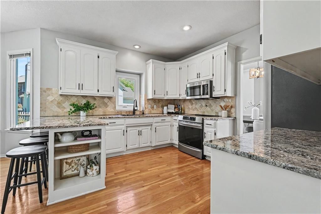 11400 W 114 Terrace — photo 5