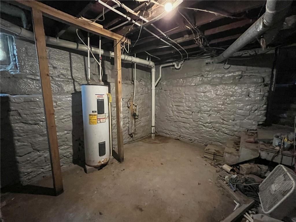 302 E 10th Court — photo 14