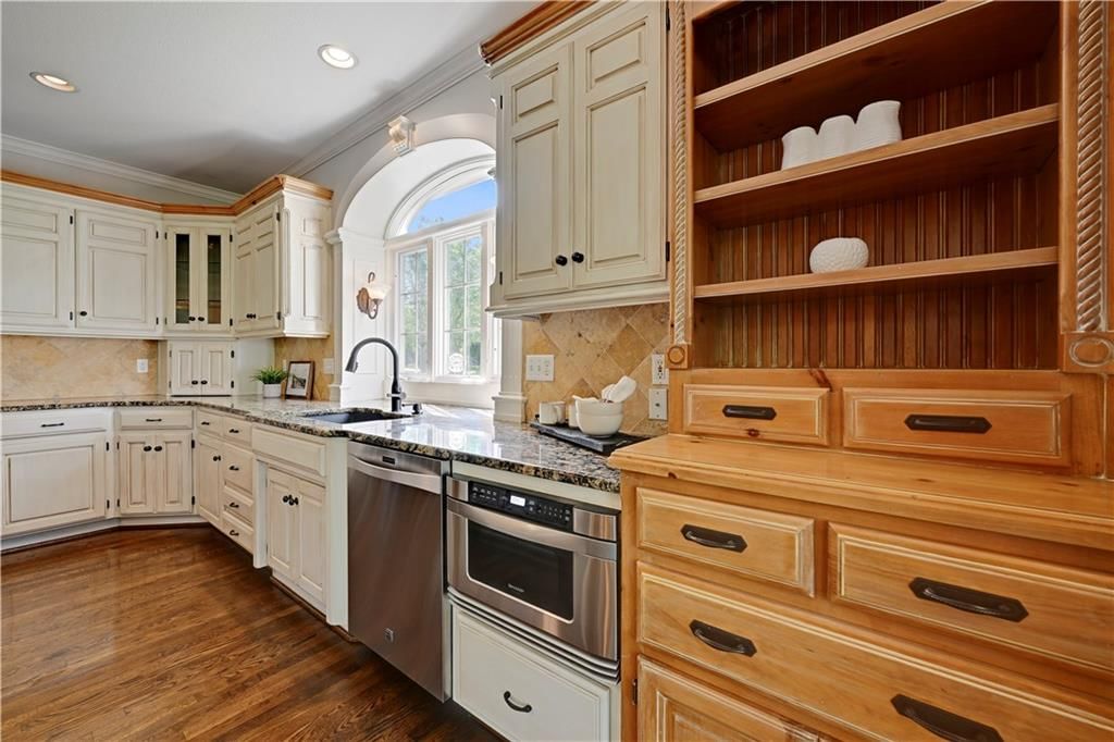 13916 Flint Street — photo 17
