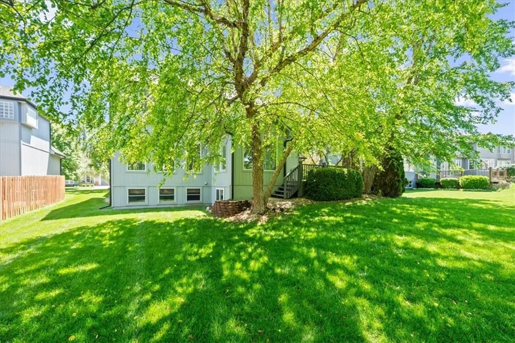 2408 SW REGENCY Drive — photo 43