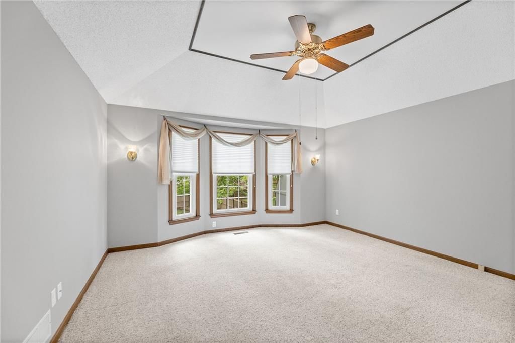 9833 W 101st Terrace — photo 13