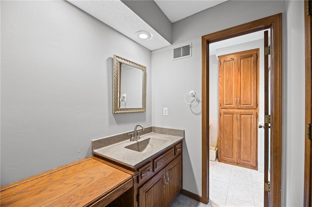 9833 W 101st Terrace — photo 15