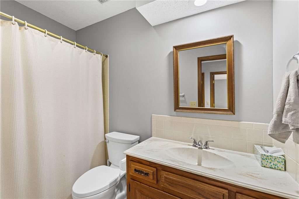 9833 W 101st Terrace — photo 19