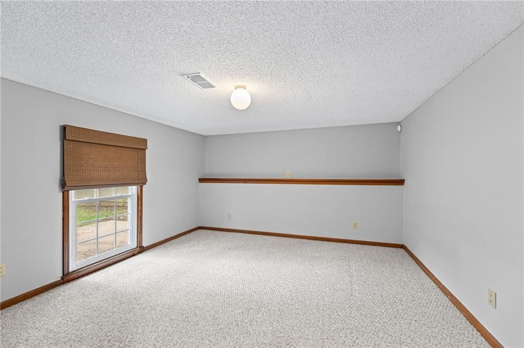 9833 W 101st Terrace — photo 24