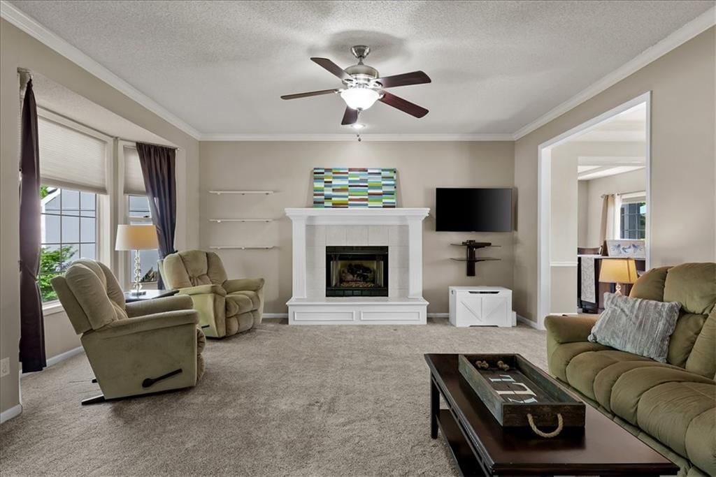 4905 Lone Elm Street — photo 30