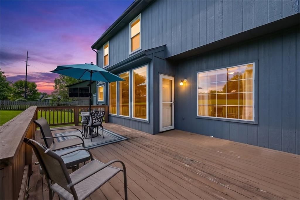 4905 Lone Elm Street — photo 35