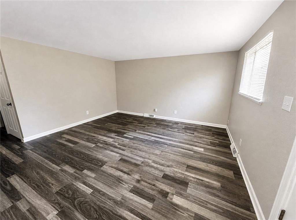 4025 Springfiel Springfield Street — photo 27