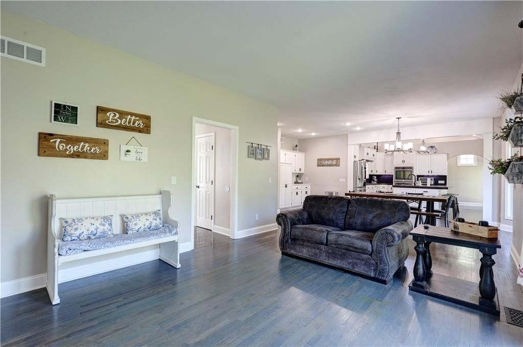 125 SE Battery Point — photo 21