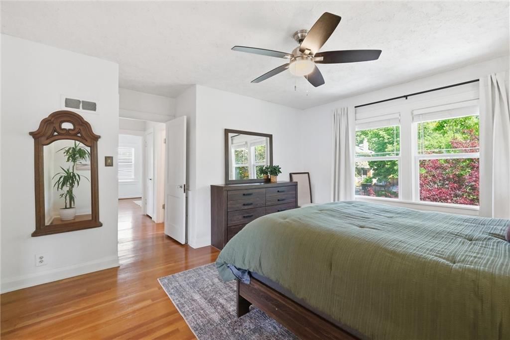 203 W 66th Terrace — photo 23