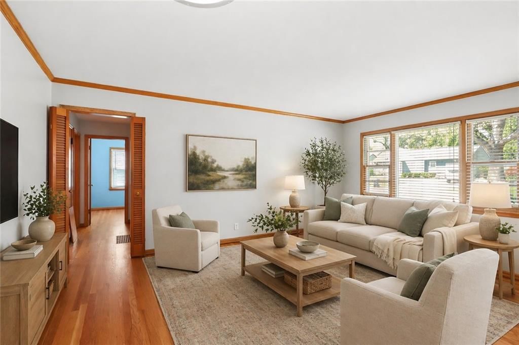 5605 Horton Street — photo 4