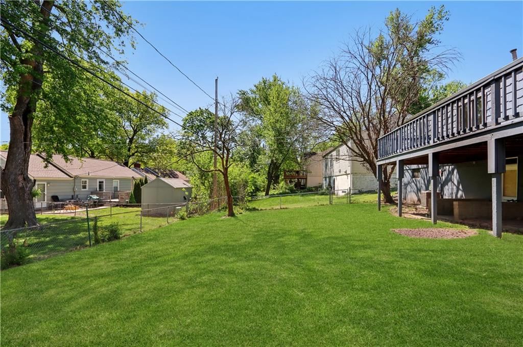 5605 Horton Street — photo 21