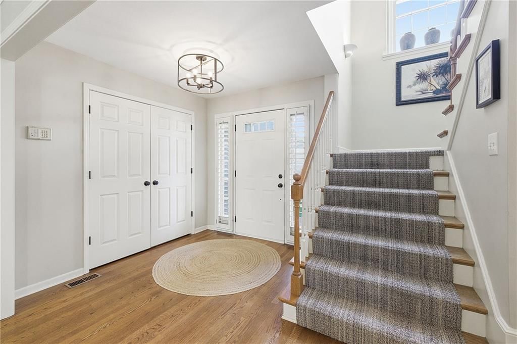 12110 Sagamore Road — photo 2