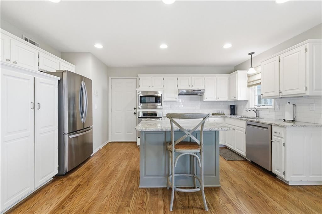 12110 Sagamore Road — photo 18