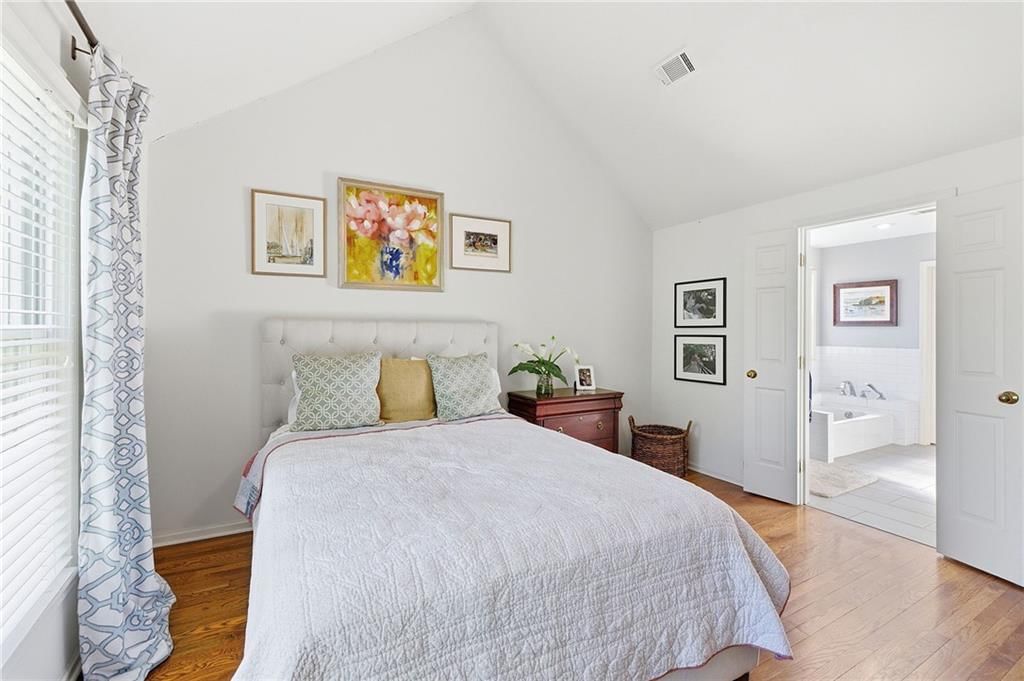 12110 Sagamore Road — photo 29