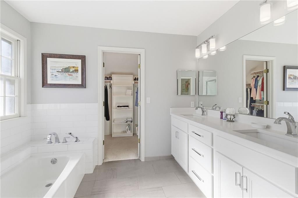 12110 Sagamore Road — photo 33