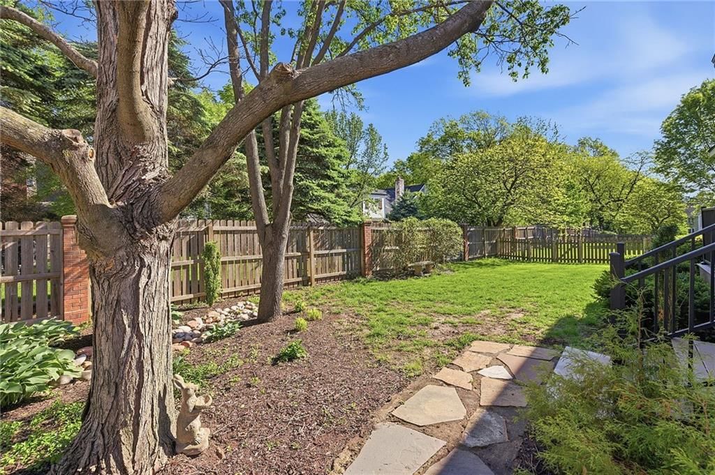 12110 Sagamore Road — photo 49