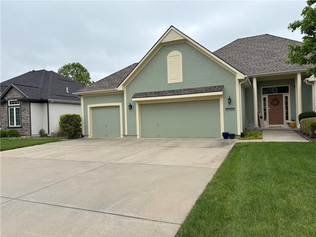 2536 SW KRISTIN Drive — photo 2