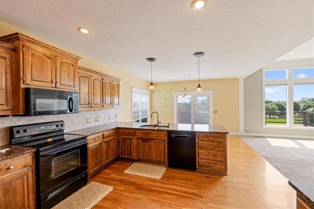 2536 SW KRISTIN Drive — photo 14
