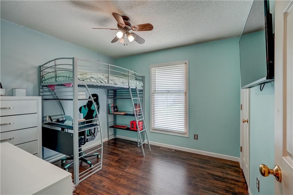 501 SW Whitestone Drive — photo 19