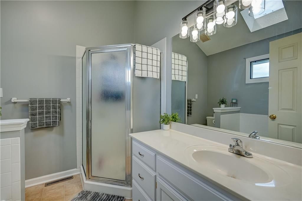 501 SW Whitestone Drive — photo 27