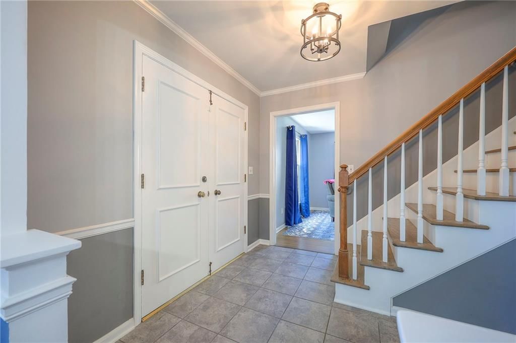 9724 Outlook Drive — photo 6