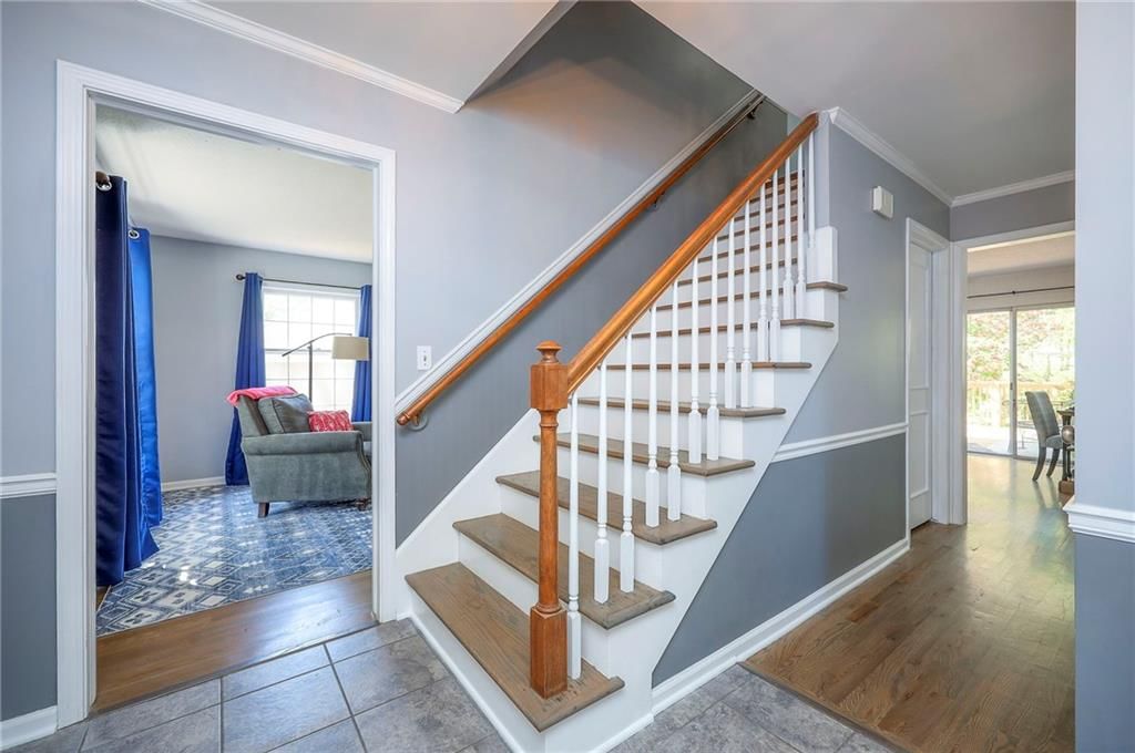 9724 Outlook Drive — photo 8