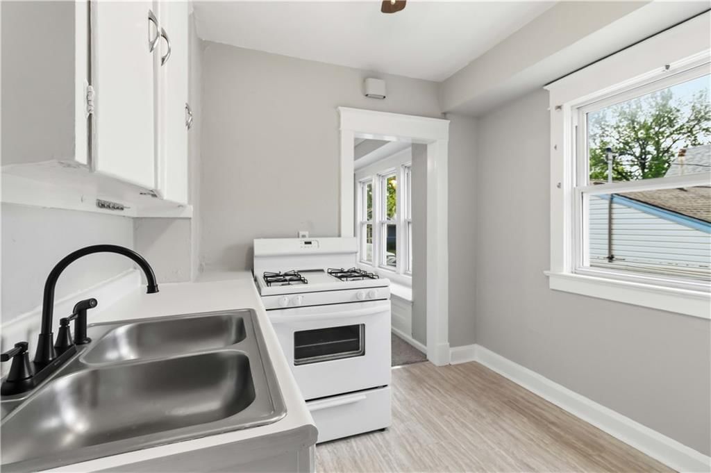 420 N Drury Avenue — photo 7