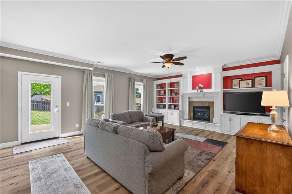 10722 N Lane Avenue — photo 24