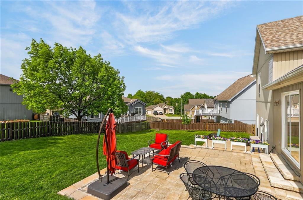 10722 N Lane Avenue — photo 34