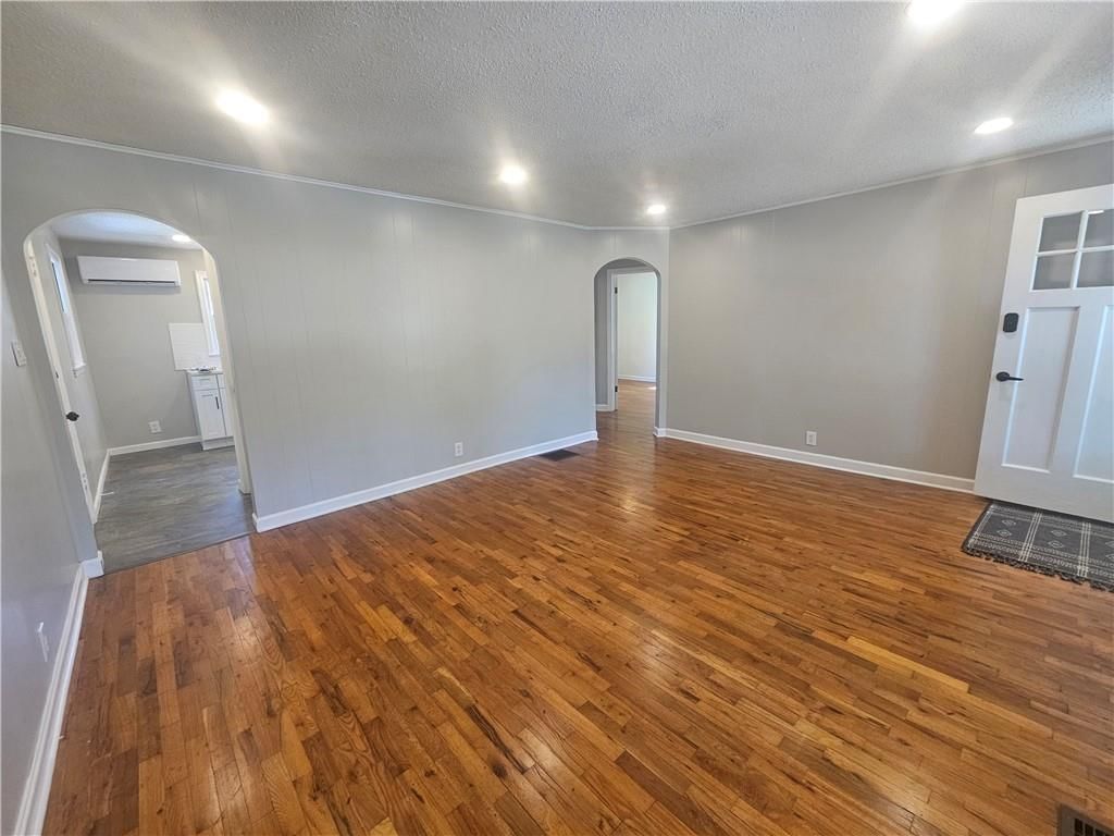 402 SW 17th Street — photo 6