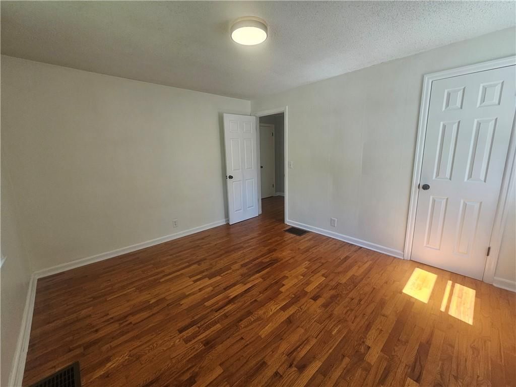 402 SW 17th Street — photo 10