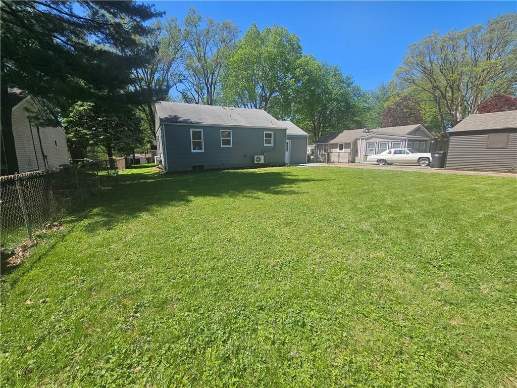 402 SW 17th Street — photo 22