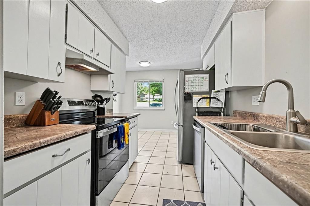 14064 W 88th Street — photo 7
