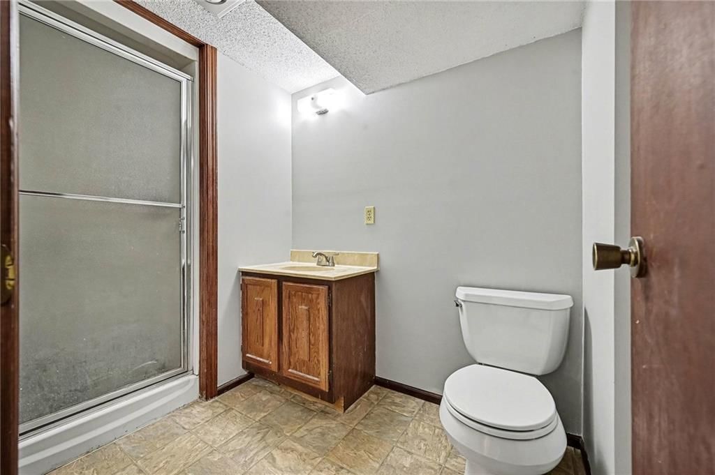 14064 W 88th Street — photo 20