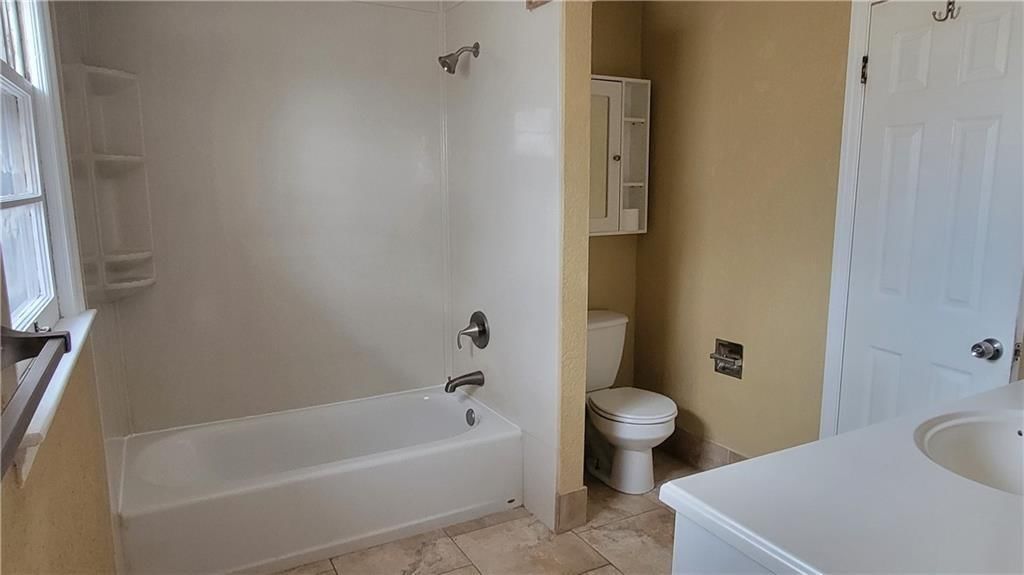 10319 Skiles Avenue — photo 15