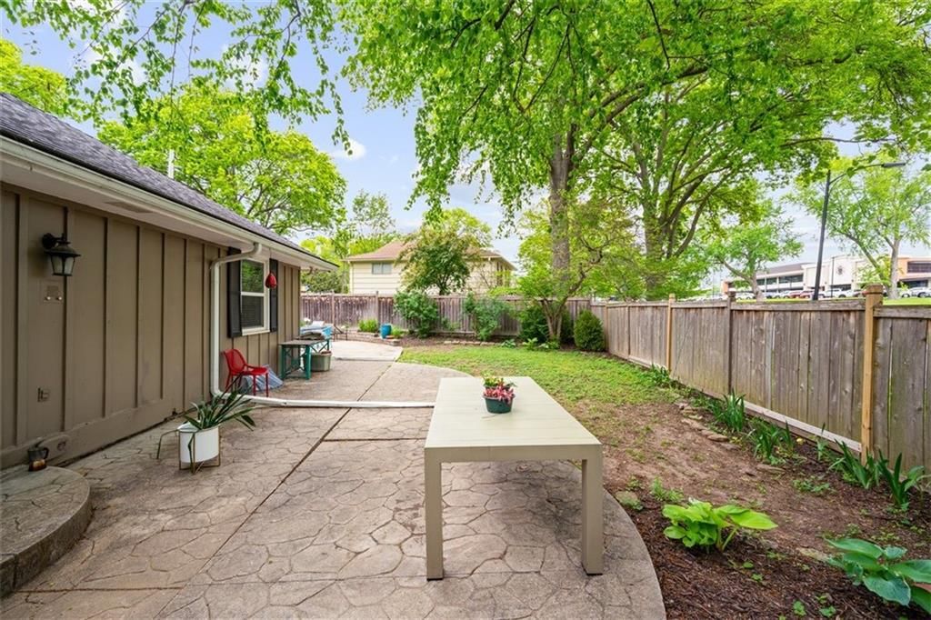 5215 Pawnee Drive — photo 30