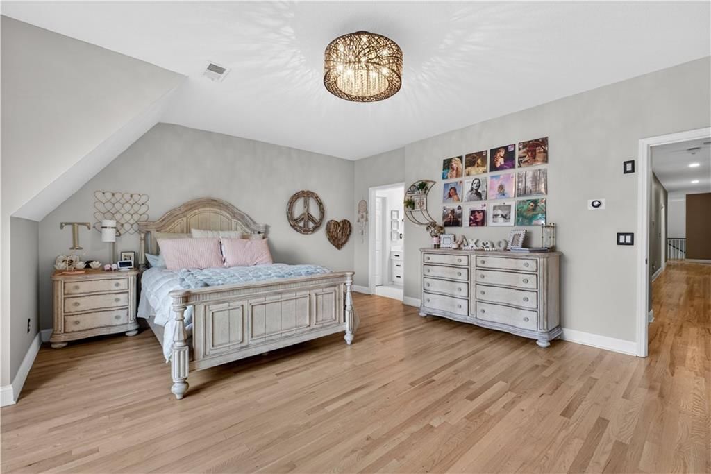 3604 W 153rd Street — photo 32