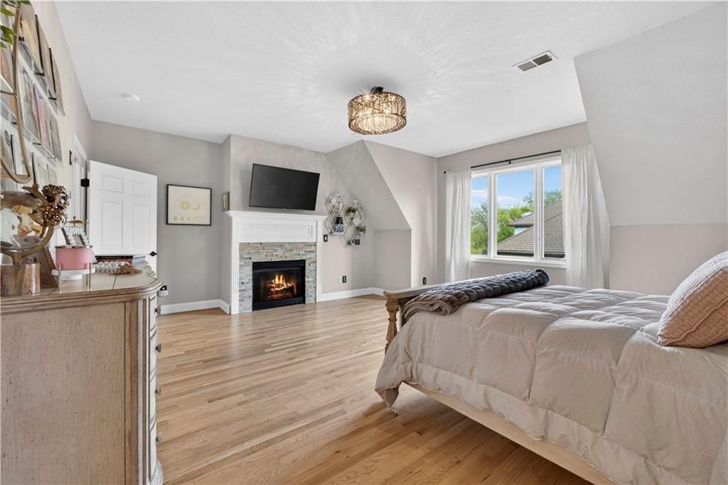 3604 W 153rd Street — photo 33