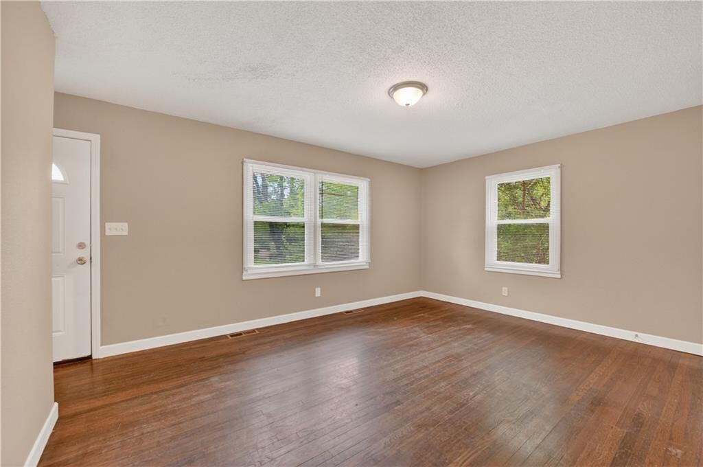 4342 LISTER Avenue — photo 4