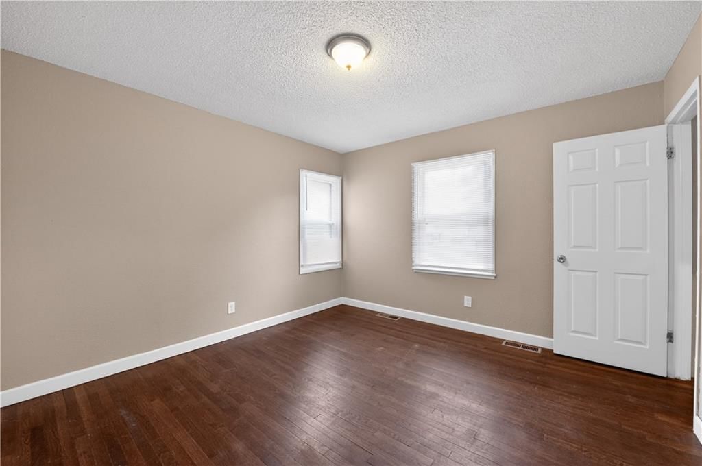 4342 LISTER Avenue — photo 22