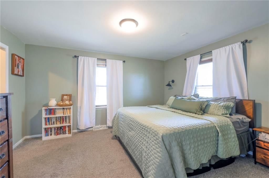 704 N Urich Road — photo 23