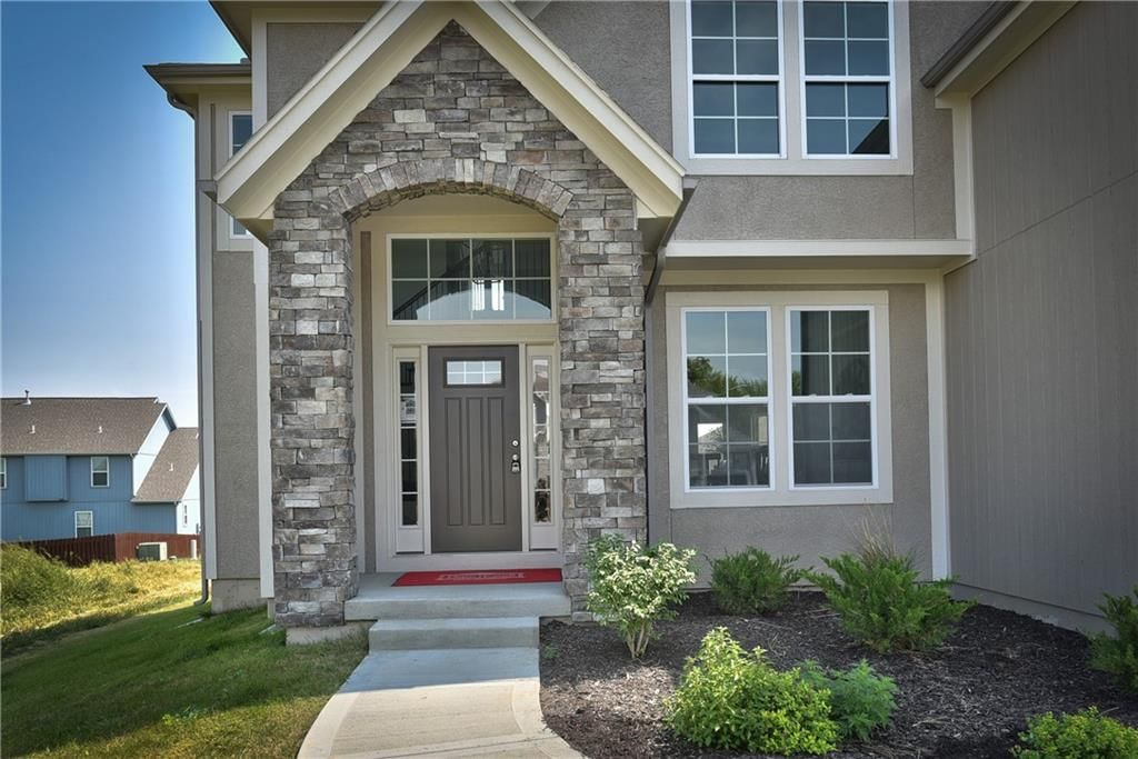 2275 W Elm Terrace — photo 3
