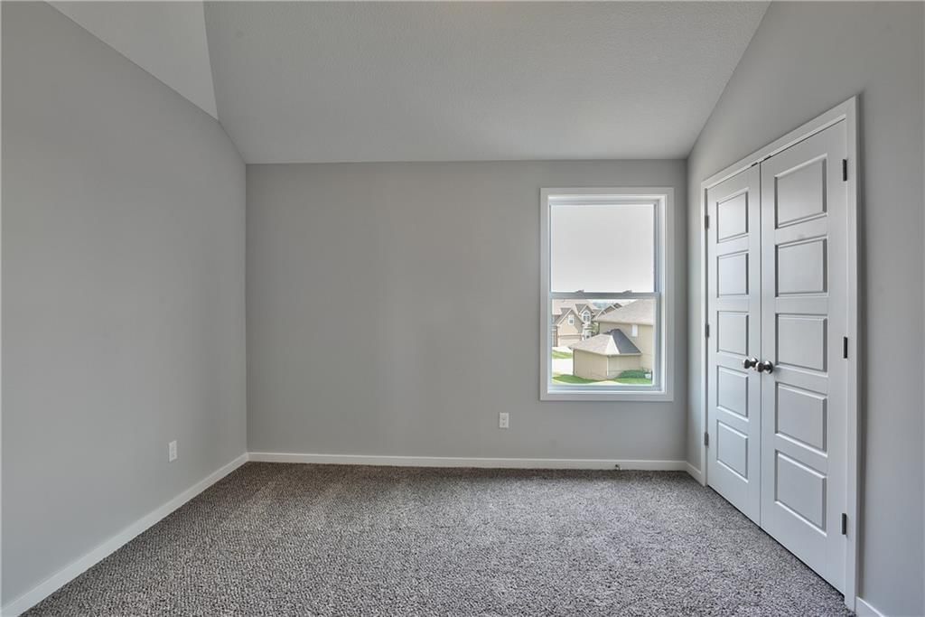 2275 W Elm Terrace — photo 42