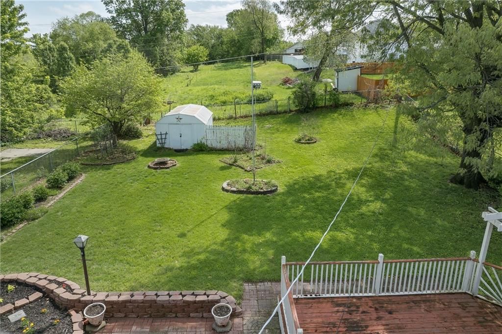 2913 S 33rd Terrace — photo 3