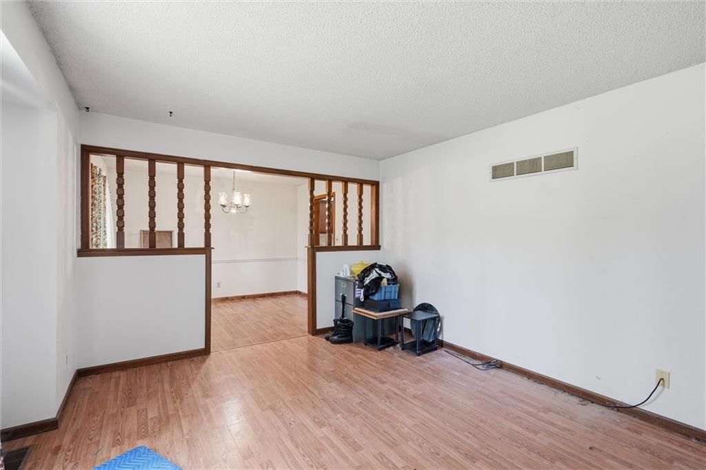 14806 E 200th Street — photo 5
